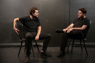 Elliot White, Harry White Photo